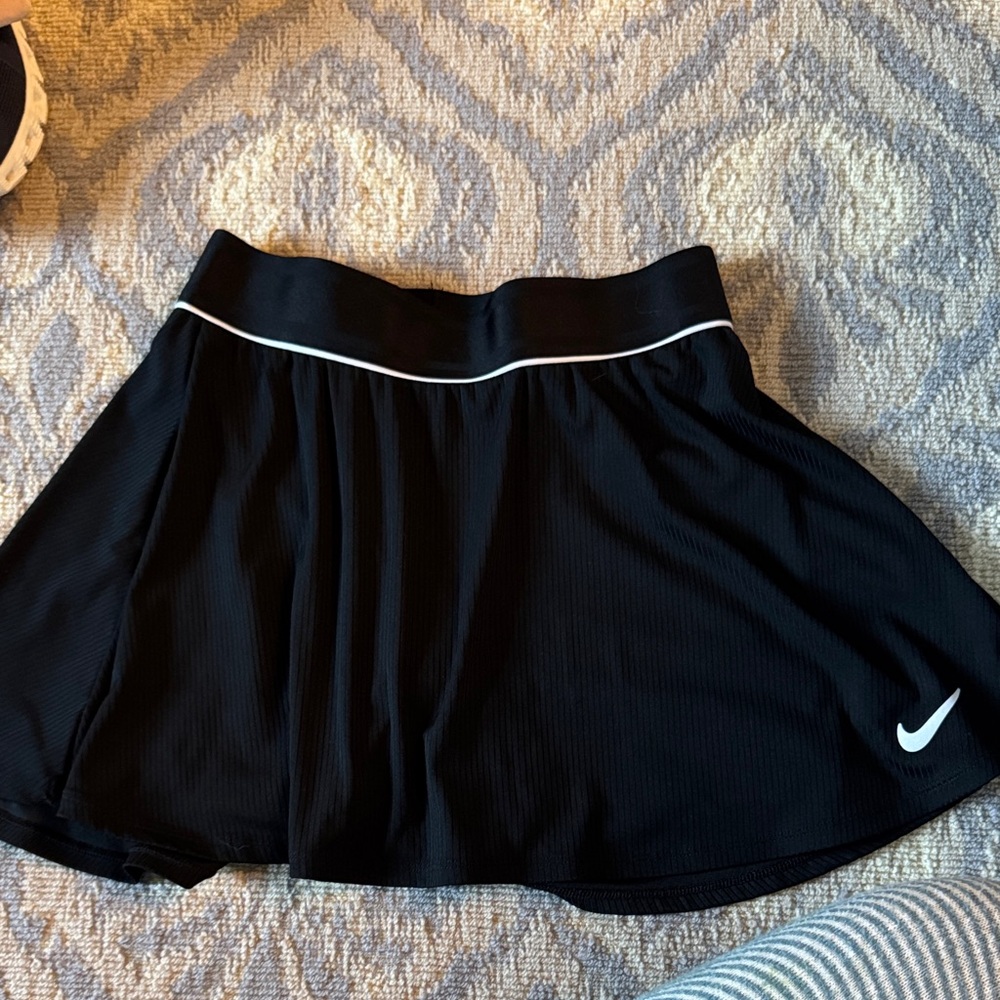 Nike Women's Black Skater Skirt